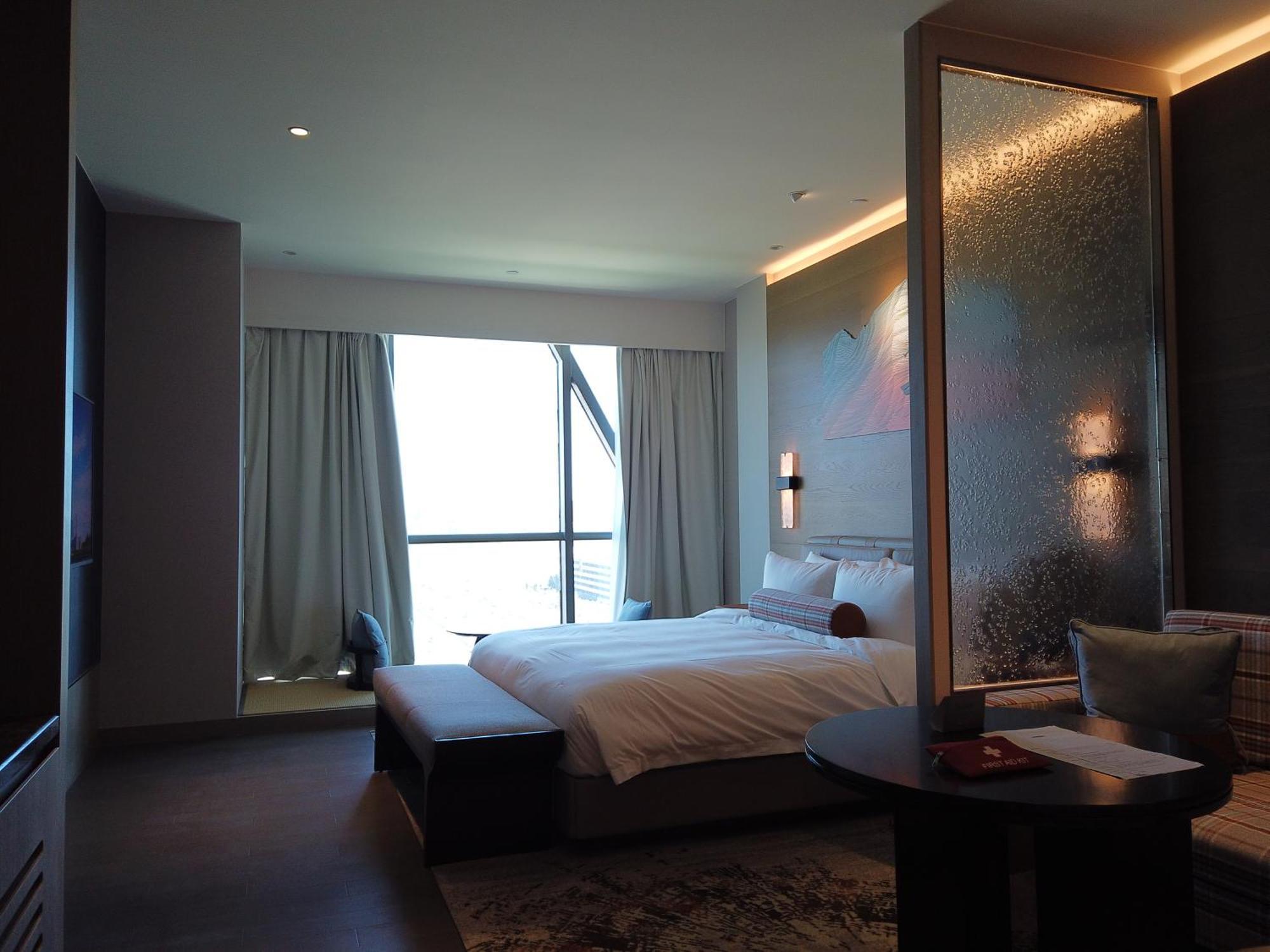 L+Snow Supreme Hotel Shanghai Exterior photo